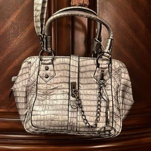 Silver tote bag. Faux alligator skin.
